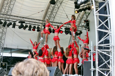 cheerleader