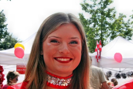 cheerleader-des-1-fc-koeln