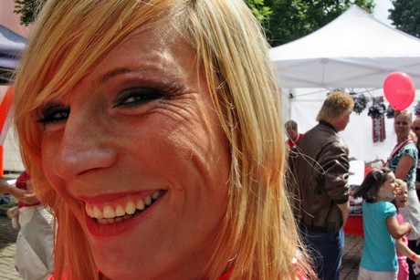 cheerleader-des-1-fc-koeln