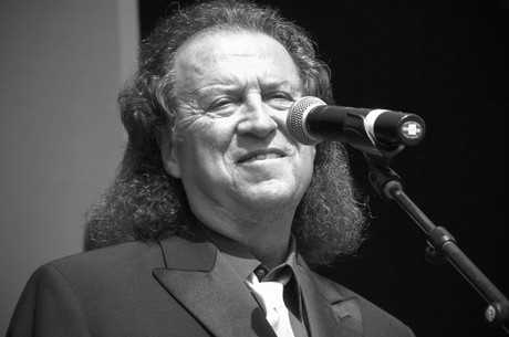 chris-andrews