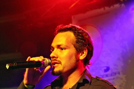 dominik-r