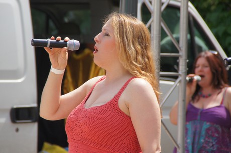 gunni-mahling-show-ensemble