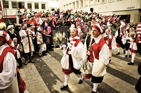 hellige-paenz