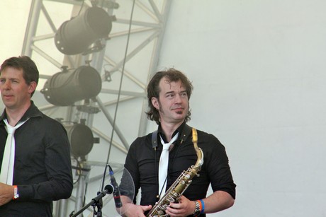 hermes-house-band
