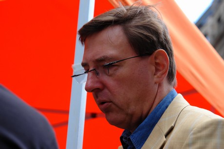 juergen-hollstein