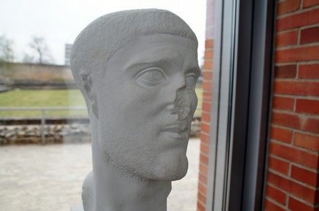 kaiser-constantius-chlorus