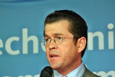 karl-theodor-freiherr-von-und-zu-guttenberg