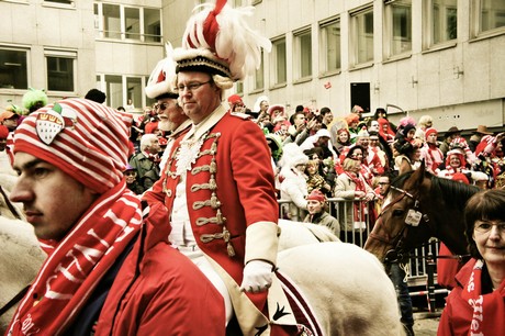 koelsche-funke-rut-wiess