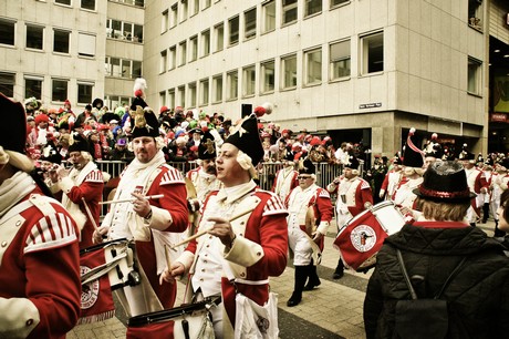 koelsche-funke-rut-wiess