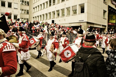 koelsche-funke-rut-wiess