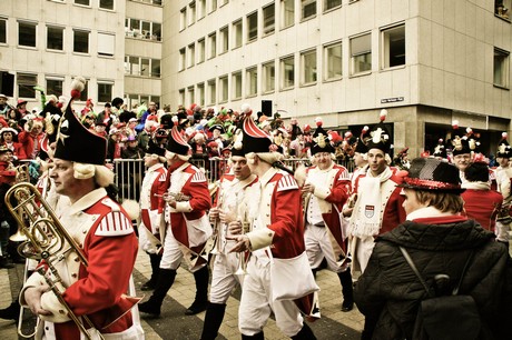koelsche-funke-rut-wiess