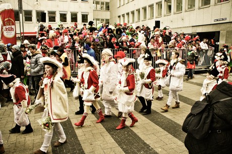 koelsche-funke-rut-wiess