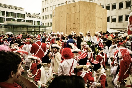 koelsche-funke-rut-wiess