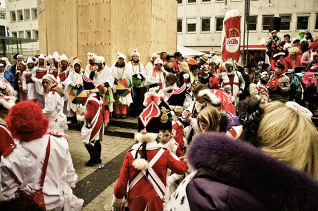 koelsche-funke-rut-wiess
