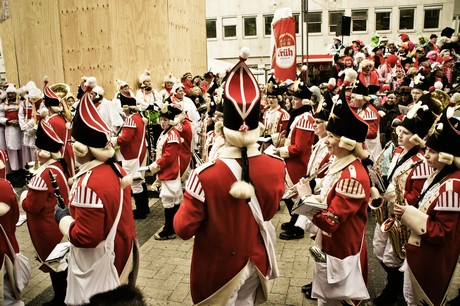 koelsche-funke-rut-wiess