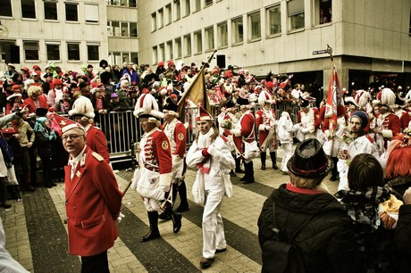 koelsche-funke-rut-wiess