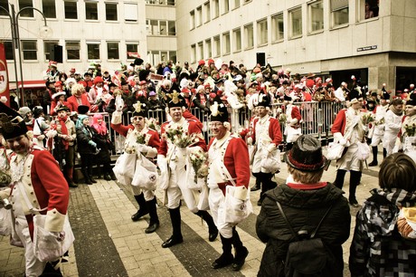 koelsche-funke-rut-wiess