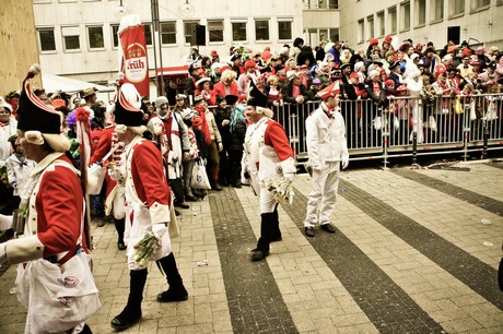 koelsche-funke-rut-wiess