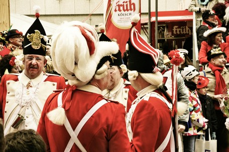 koelsche-funke-rut-wiess