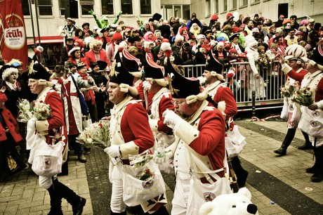 koelsche-funke-rut-wiess