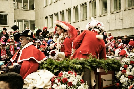 koelsche-funke-rut-wiess
