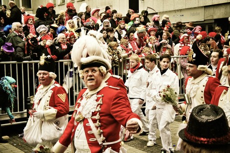 koelsche-funke-rut-wiess