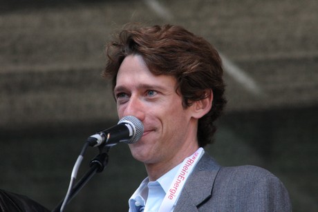 konstantin-neven-DuMont