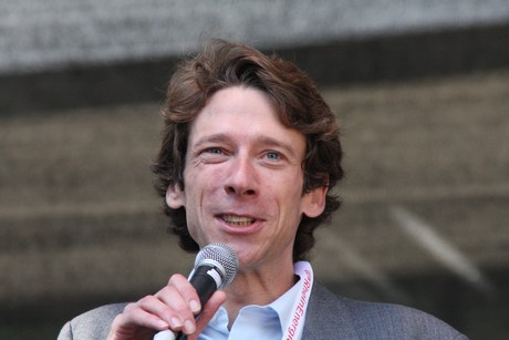 konstantin-neven-DuMont