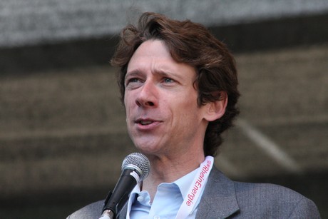 konstantin-neven-DuMont