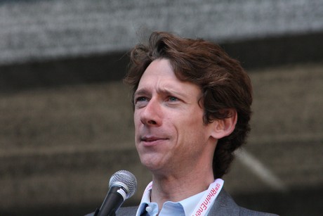 konstantin-neven-DuMont
