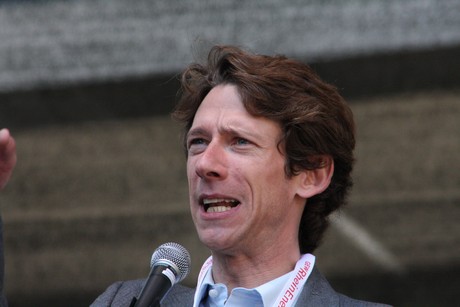 konstantin-neven-DuMont