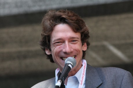 konstantin-neven-DuMont
