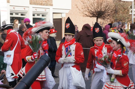 lechenicher-narrenzunft-Kinder-und-jugendtanzgarde