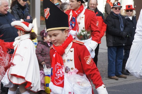 lechenicher-narrenzunft-Kinder-und-jugendtanzgarde