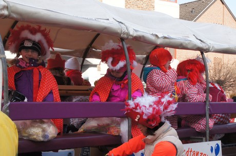 lechenicher-narrenzunft-Kinder-und-jugendtanzgarde