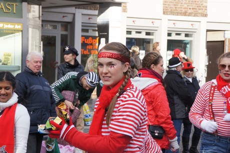 lechenicher-narrenzunft-Kinder-und-jugendtanzgarde