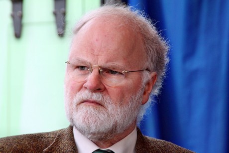 manfred-luetz