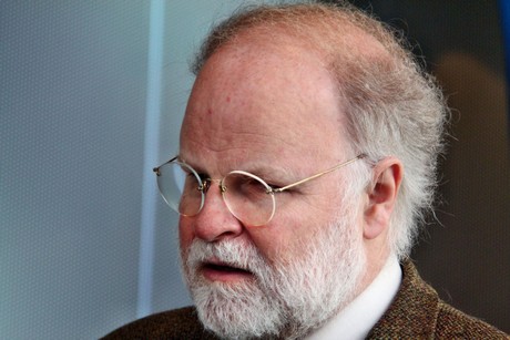 manfred-luetz