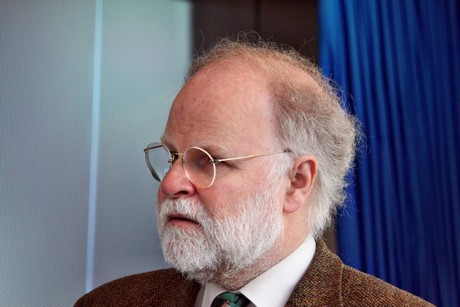 manfred-luetz