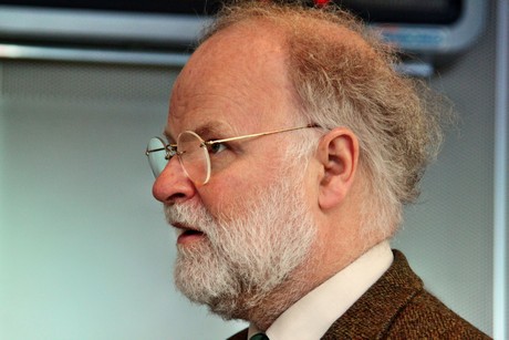 manfred-luetz