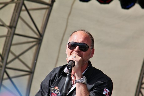 olaf-henning