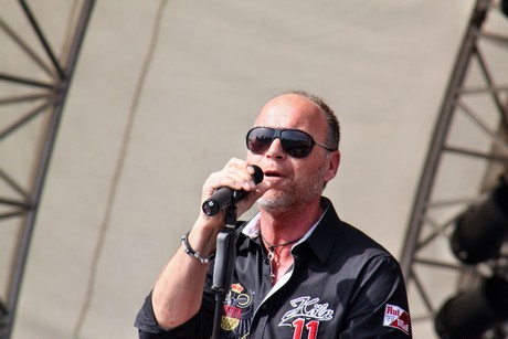 olaf-henning