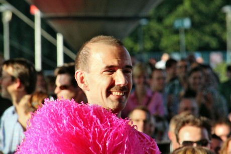 pink-poms