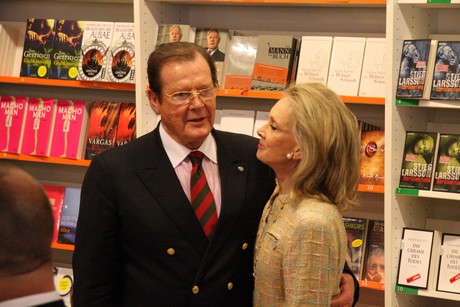 roger-moore