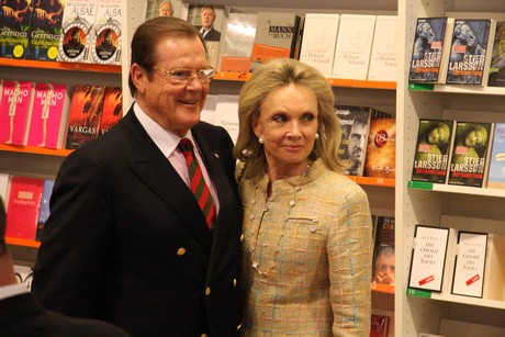 roger-moore