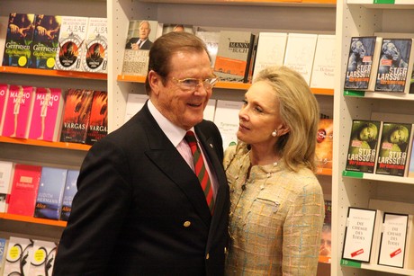 roger-moore