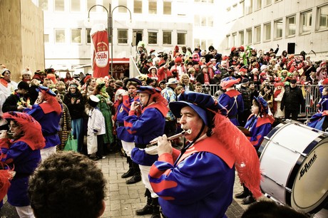 spielmannszug-feuerwehr-Porz-Langel