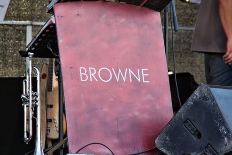 tom-browne-band