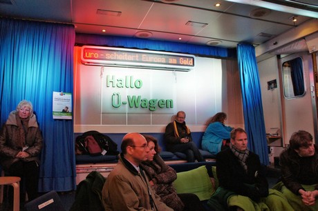 hallo-ue-wagen