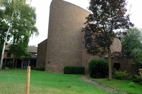 dieter-bonhoeffer-kirche